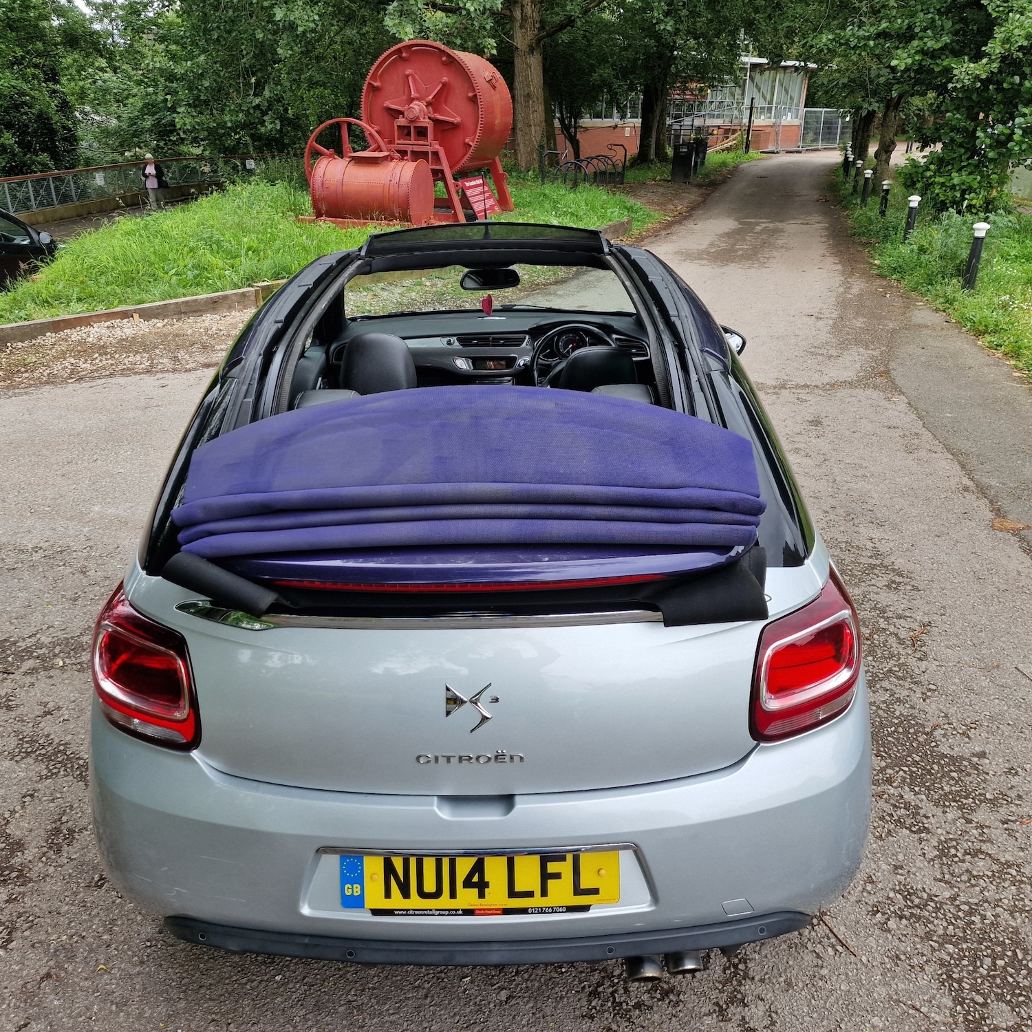 Vehicle 4