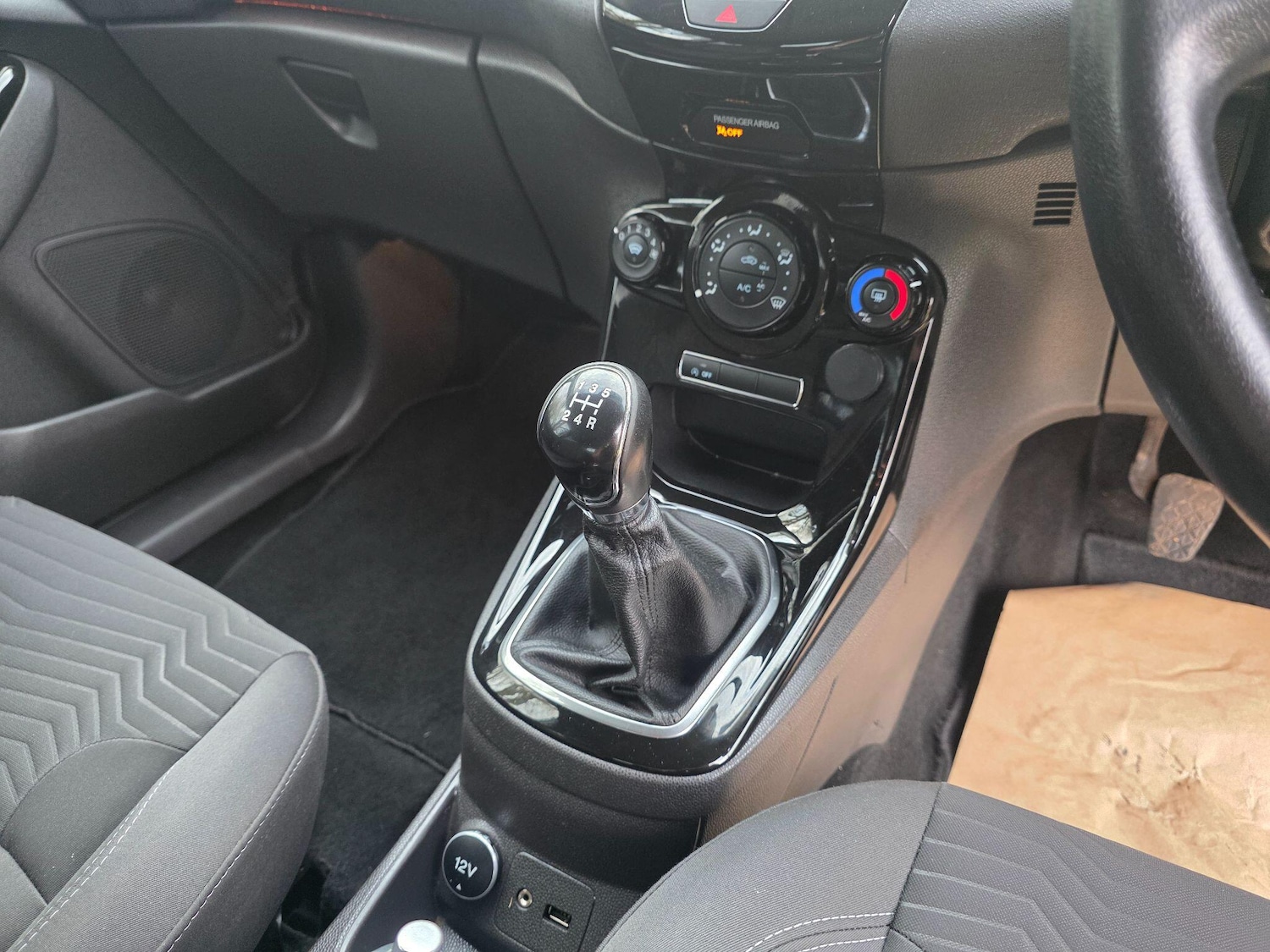 Used Ford Fiesta 2013 for sale - 77935224: Photo 21