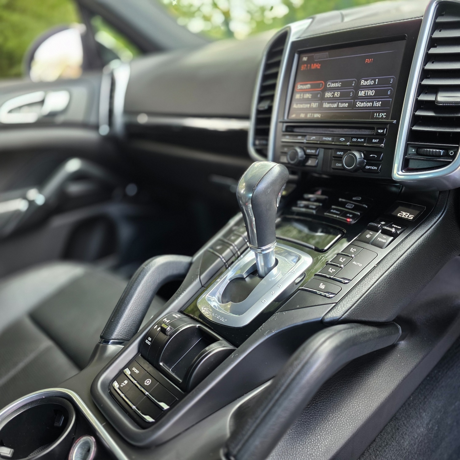 Used Porsche Cayenne 2013 for sale - 75983180: Photo 25