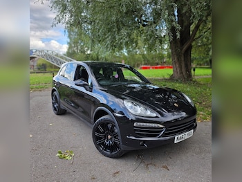 Used Porsche Cayenne 2013 for sale - 75983180: Photo