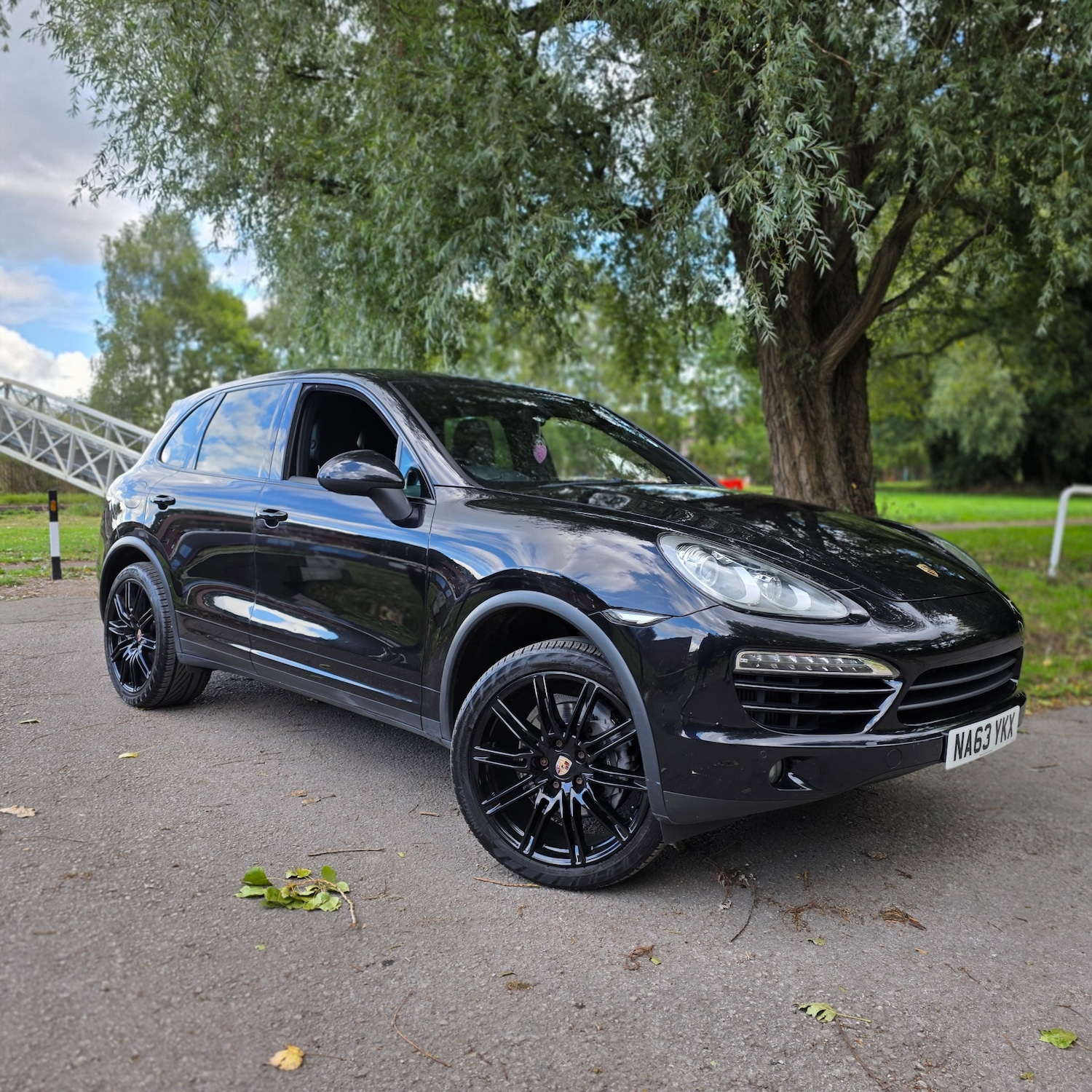 Used Porsche Cayenne 2013 for sale - 75983180: Photo 3