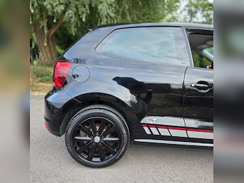 Used Volkswagen Polo 2016 for sale - 75668229: Photo