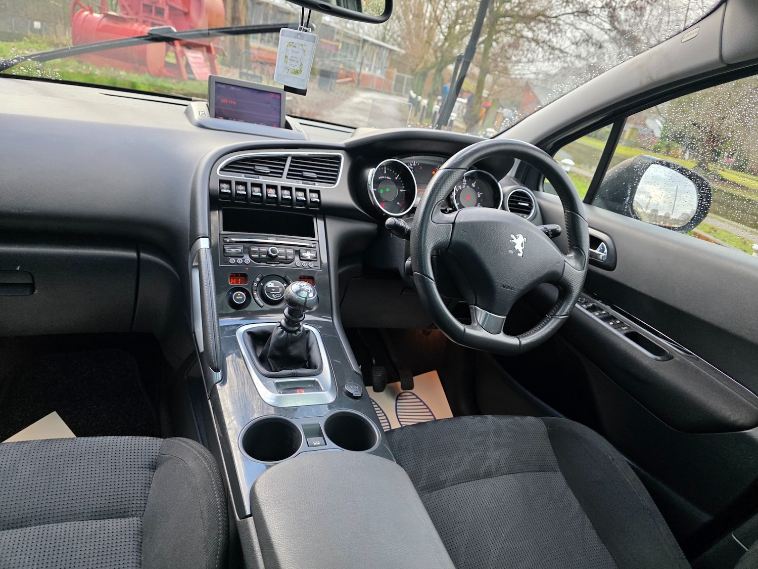 Used Peugeot 3008 2010 for sale - 77175968: Photo 12