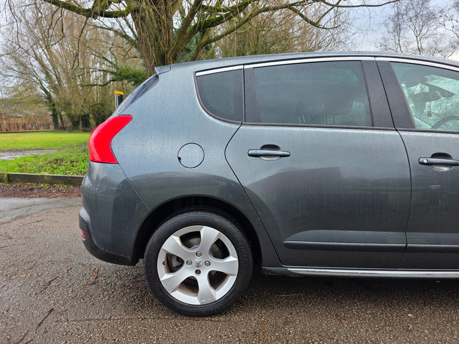 Used Peugeot 3008 2010 for sale - 77175968: Photo 5