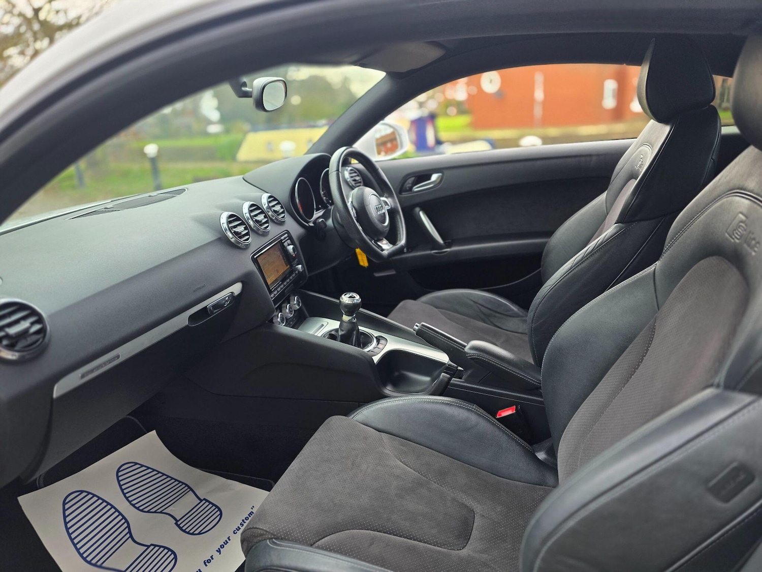 Used Audi TT 2011 for sale - 77935228: Photo 23