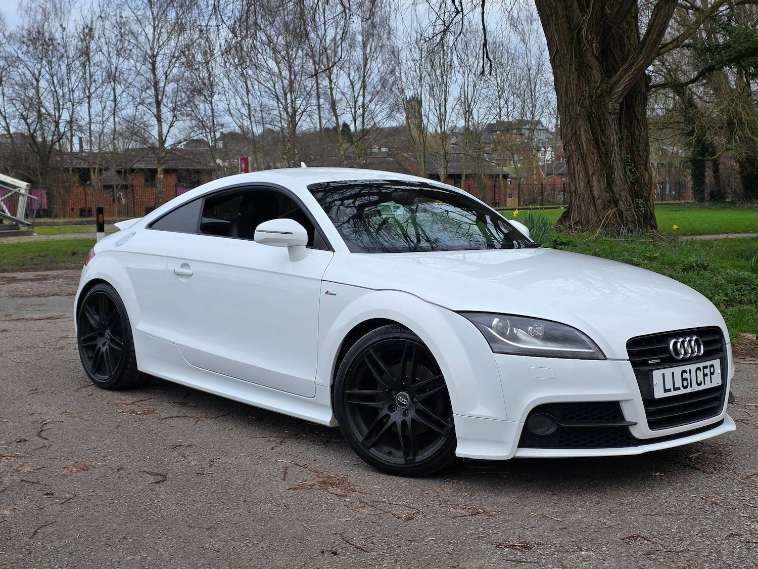 Used Audi TT 2011 for sale - 77935228: Photo 6