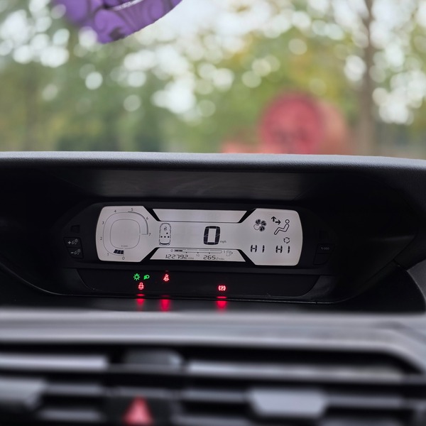 Used Citroen C4 Picasso 2014 for sale - 76892073: Photo 18