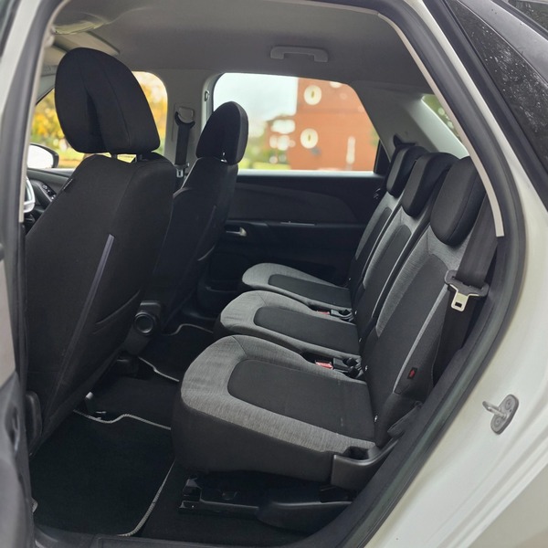 Used Citroen C4 Picasso 2014 for sale - 76892073: Photo 27