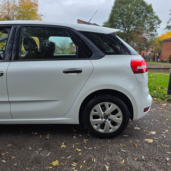 Used Citroen C4 Picasso 2014 for sale - 76892073: Photo 9