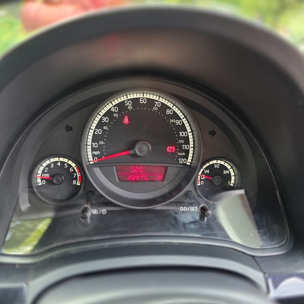 Used Volkswagen up! 2012 for sale - 76910790: Photo 12