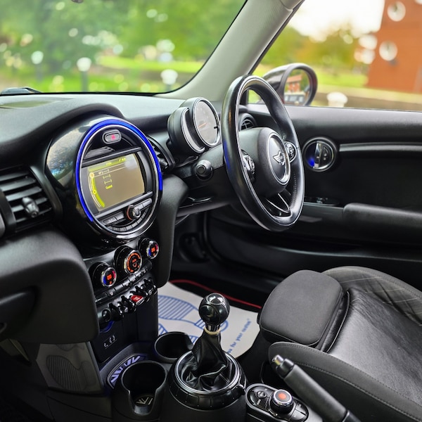Used MINI Hatch 2015 for sale - 76134565: Photo 25