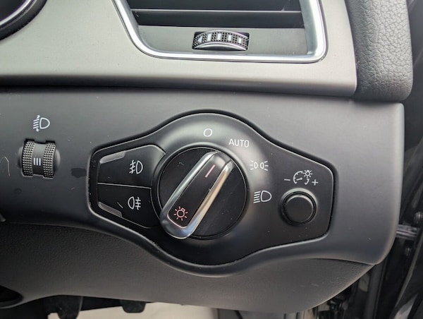 Used Audi A4 2014 for sale - 76203009: Photo 39