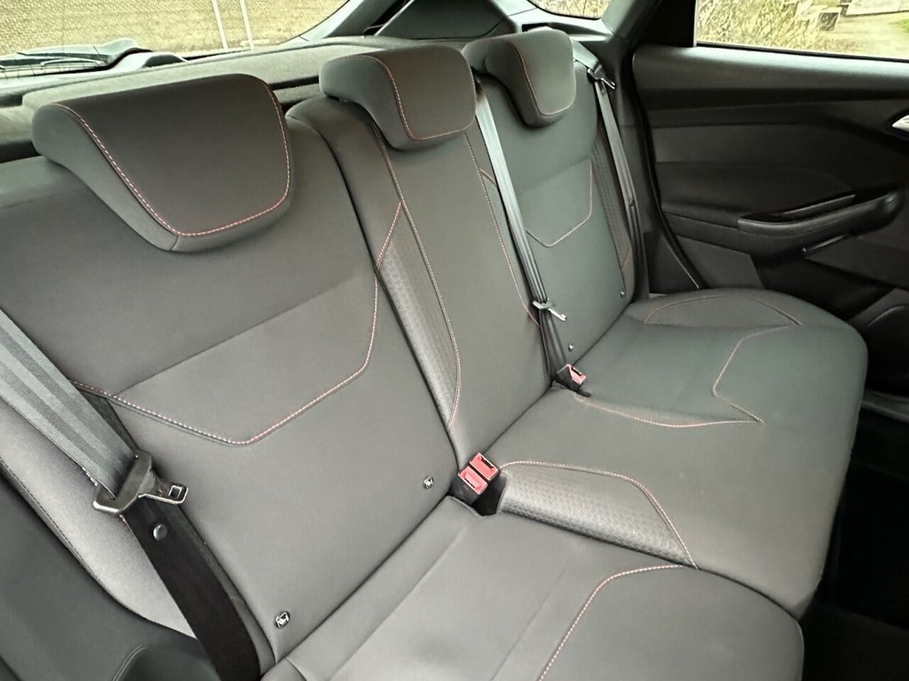 Used Ford Focus 2017 for sale - 77369906: Photo 5