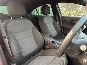 Used Vauxhall Insignia 2017 for sale - 77765465: Photo