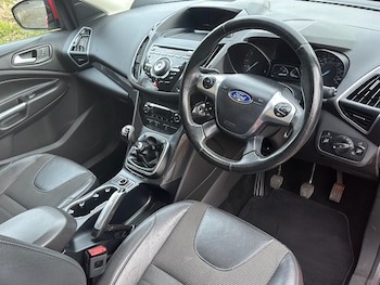 Used Ford Kuga 2015 for sale - 77407708: Photo