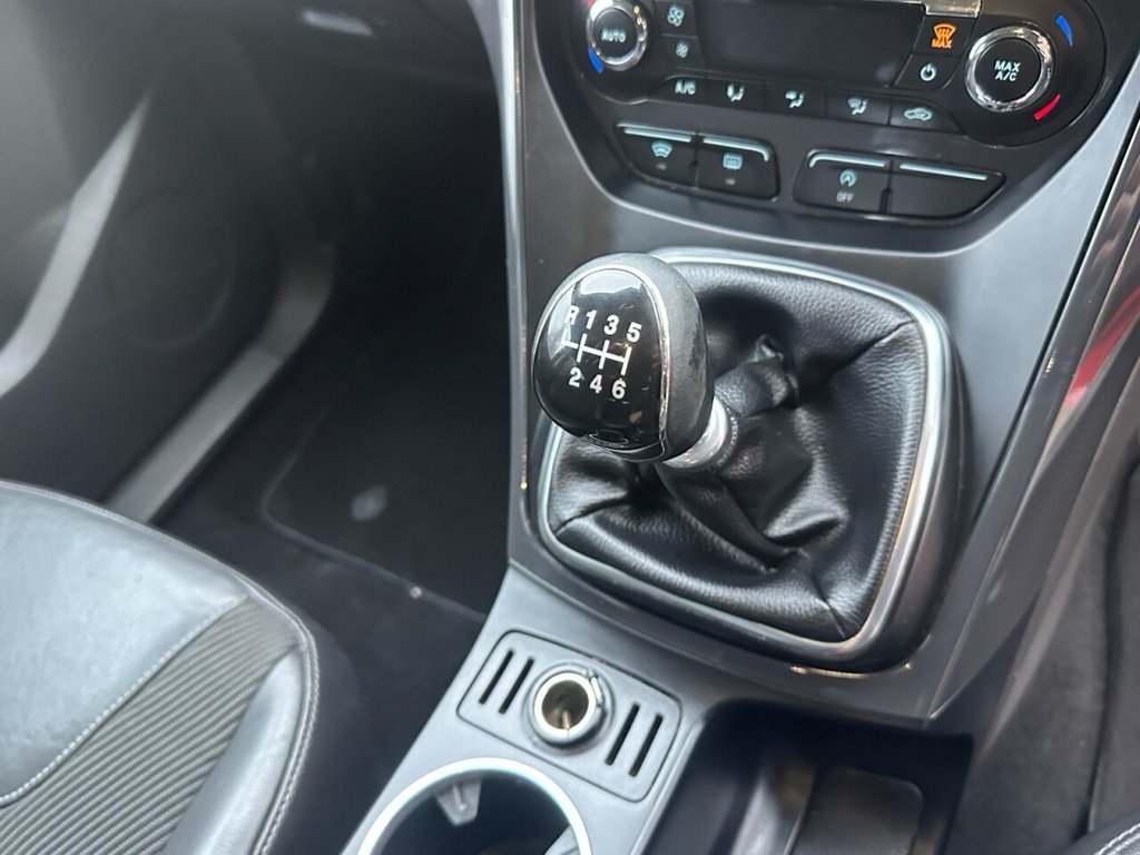 Used Ford Kuga 2015 for sale - 77407708: Photo 28