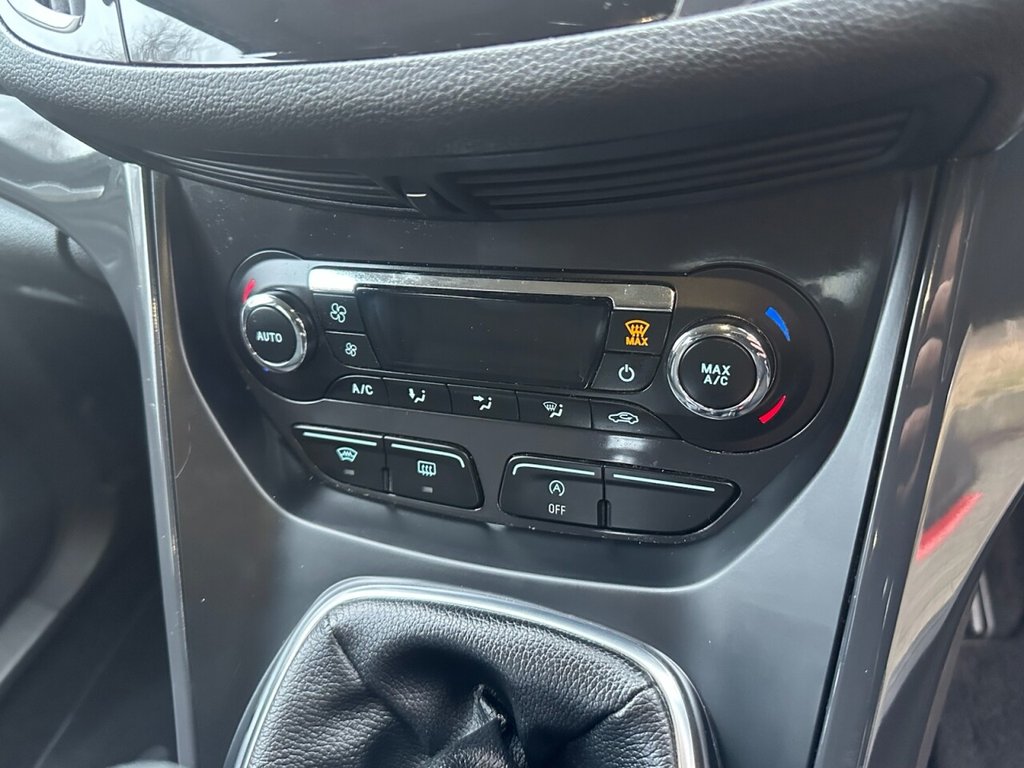 Used Ford Kuga 2015 for sale - 77407708: Photo 32