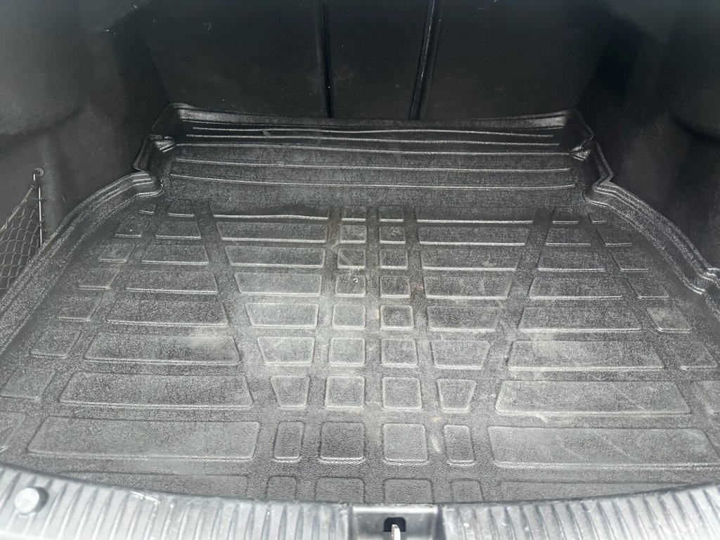 Used Mercedes-Benz C Class 2015 for sale - 76570184: Photo 30