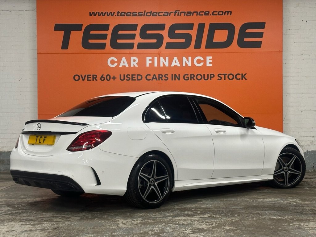 Used Mercedes-Benz C Class 2015 for sale - 76570184: Photo 4