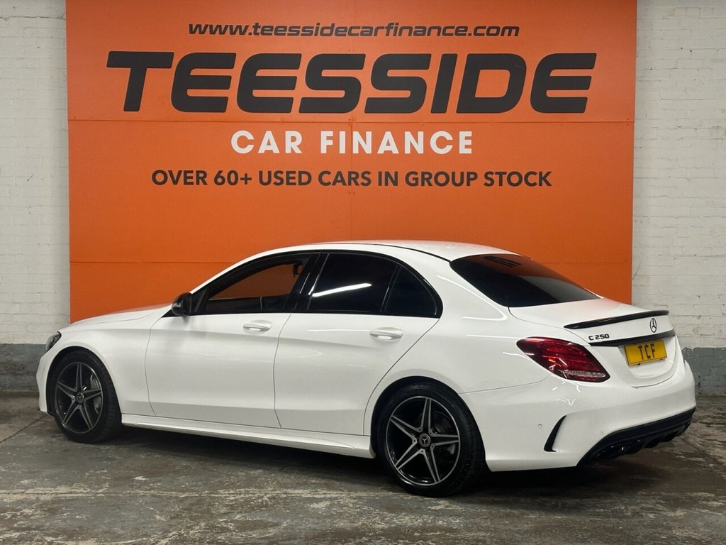 Used Mercedes-Benz C Class 2015 for sale - 76570184: Photo 9