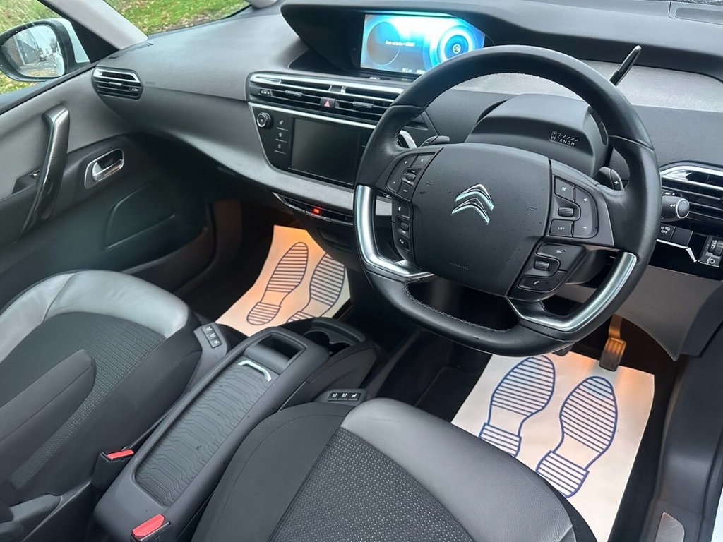 Used Citroen C4 Grand Picasso 2015 for sale - 76570088: Photo 20