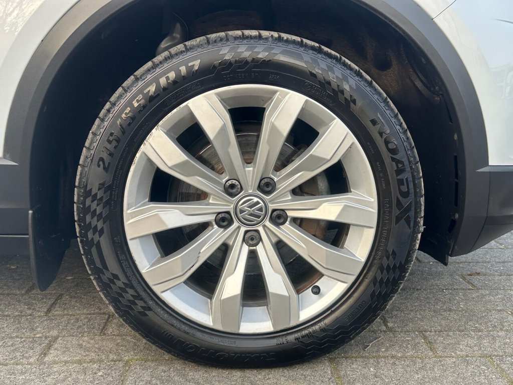 Used Volkswagen T-Roc 2018 for sale - 78069009: Photo 42