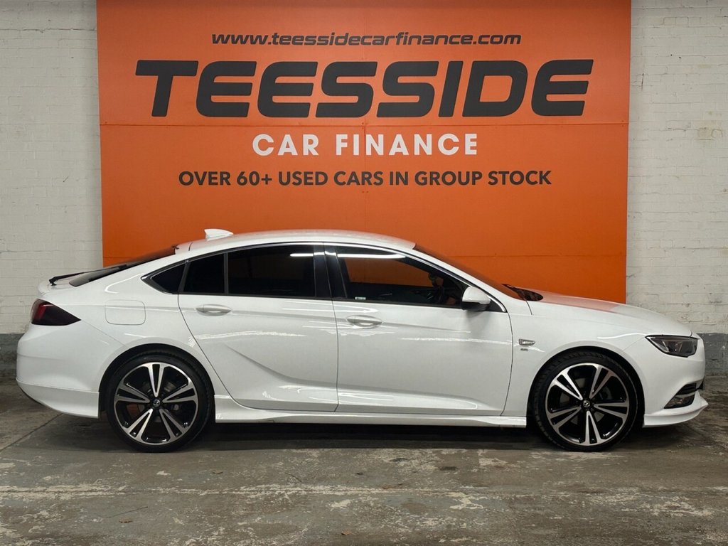 Used Vauxhall Insignia 2018 for sale - 77582989: Photo 3