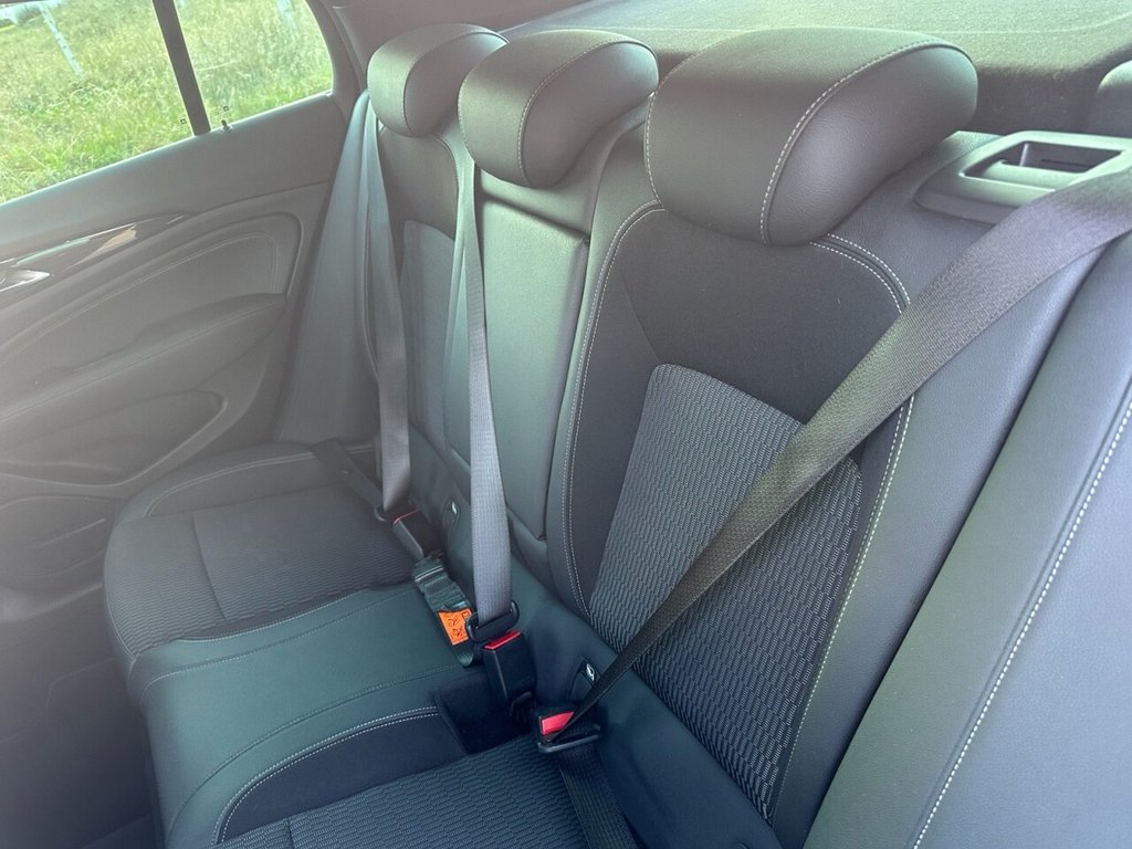 Used Vauxhall Insignia 2018 for sale - 77582989: Photo 32