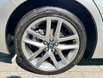 Used Lexus CT 2015 for sale - 79481955: Photo