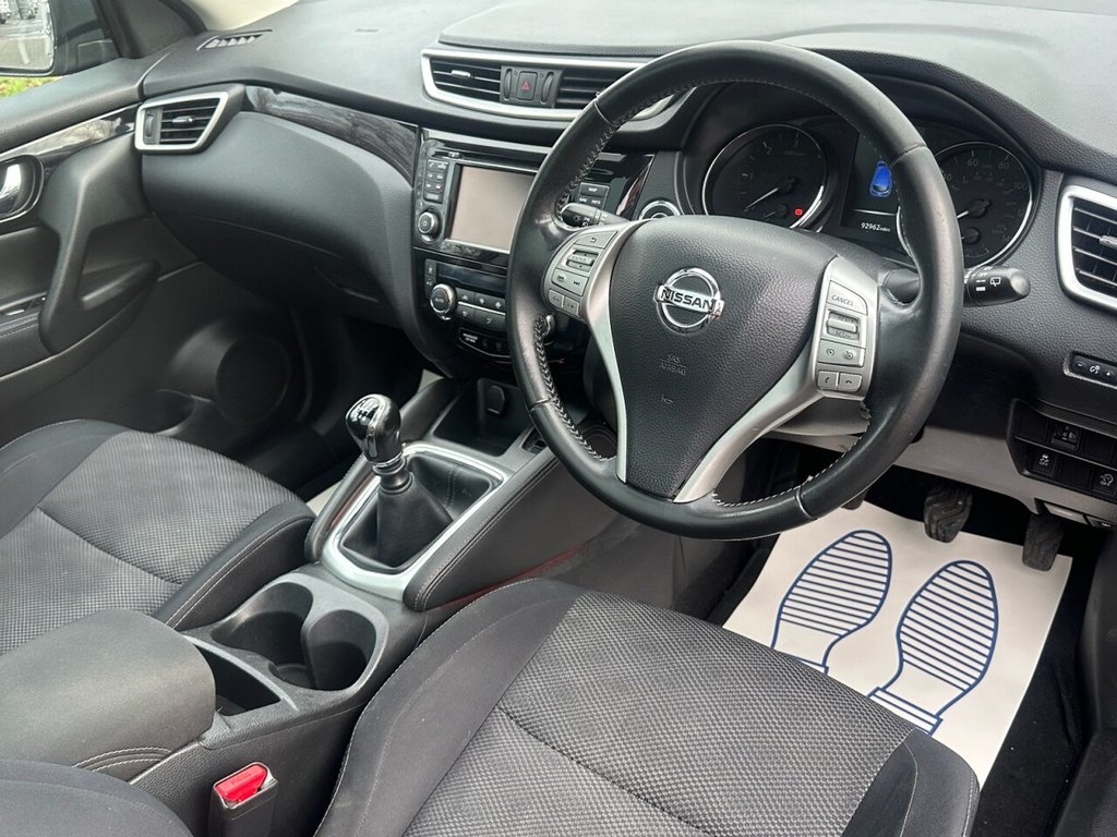 Used Nissan Qashqai 2015 for sale - 77668954: Photo 17