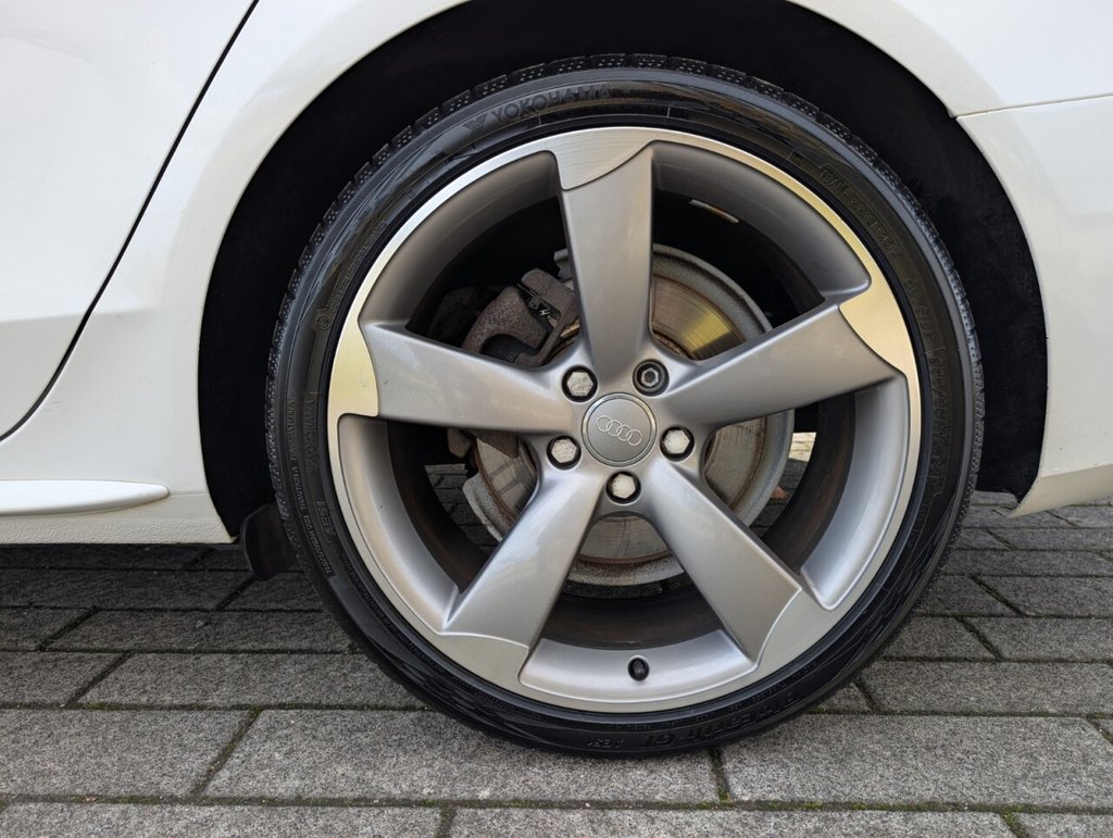 Used Audi A4 2014 for sale - 76333917: Photo 21