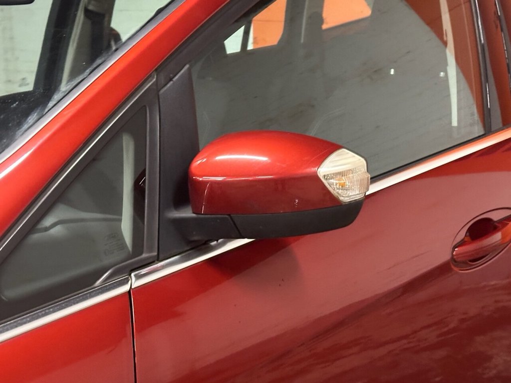 Used Ford Grand C-Max 2015 for sale - 76900282: Photo 16