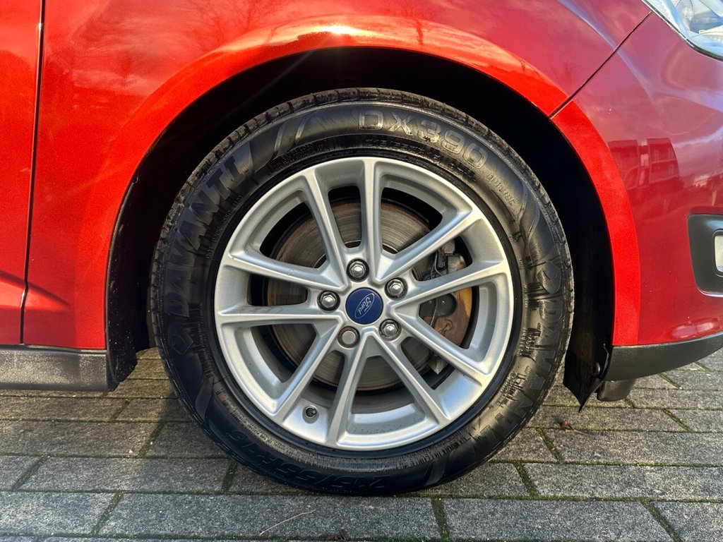 Used Ford Grand C-Max 2015 for sale - 76900282: Photo 40