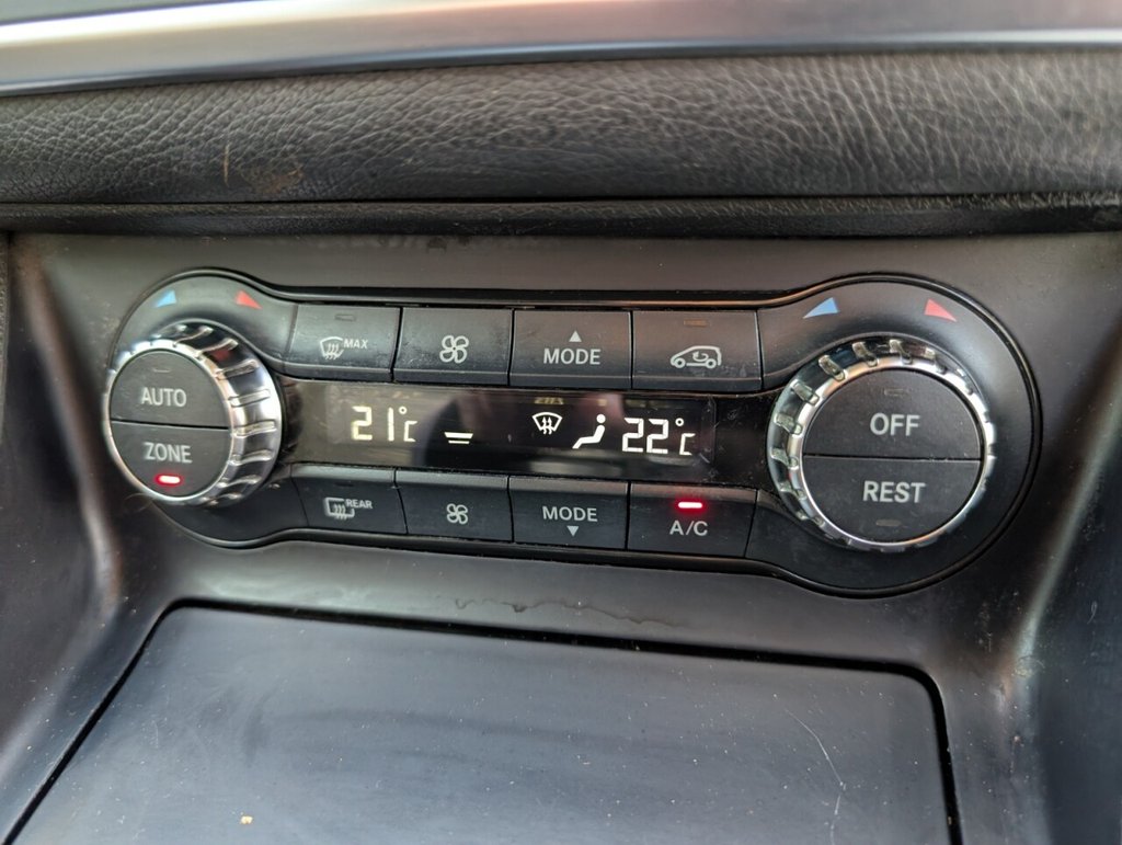 Used Mercedes-Benz GLA 2016 for sale - 76119130: Photo 49