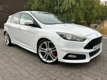 Used Ford Focus 2015 for sale - 79481706: Photo
