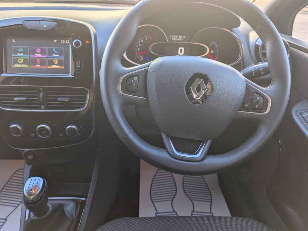 Used Renault Clio 2018 for sale - 76333521: Photo 17