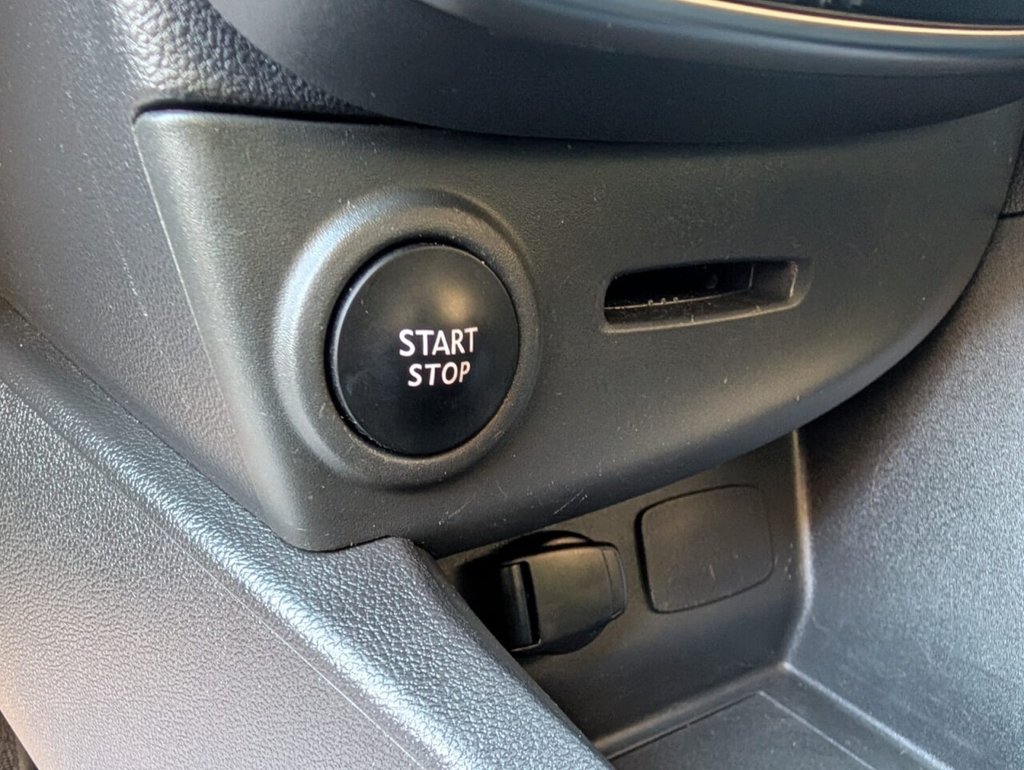 Used Renault Clio 2018 for sale - 76333521: Photo 23