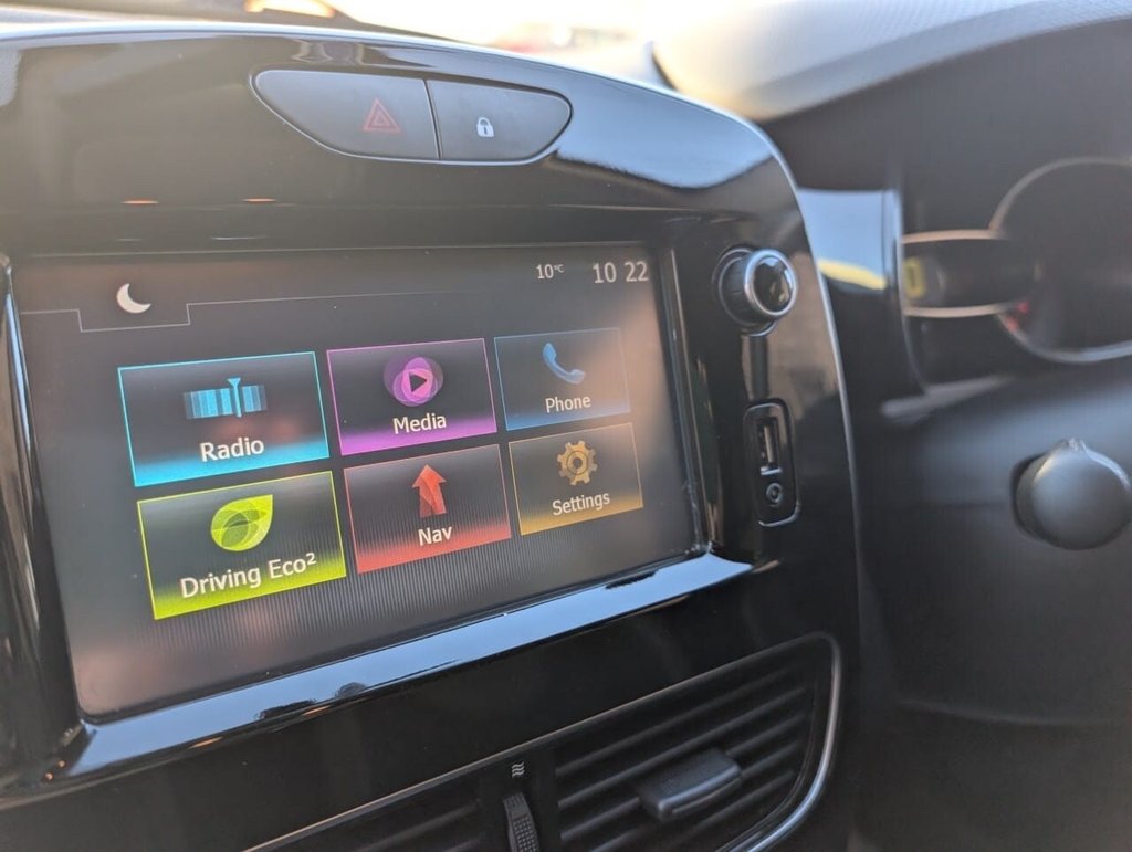 Used Renault Clio 2018 for sale - 76333521: Photo 27