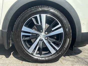 Used Peugeot 5008 2019 for sale - 79856910: Photo