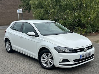 Used Volkswagen Polo 2018 for sale - 79843175: Photo