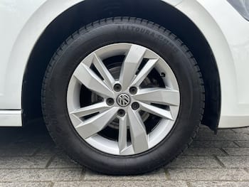 Used Volkswagen Polo 2018 for sale - 79843175: Photo