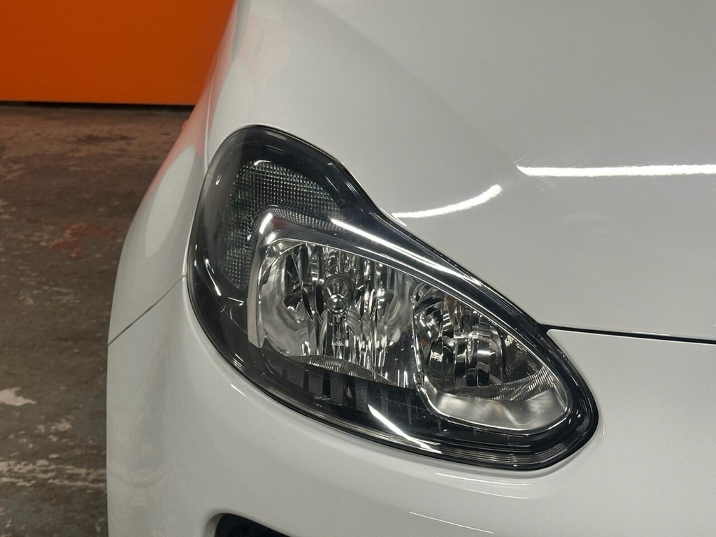 Used Vauxhall ADAM 2013 for sale - 76642879: Photo 17