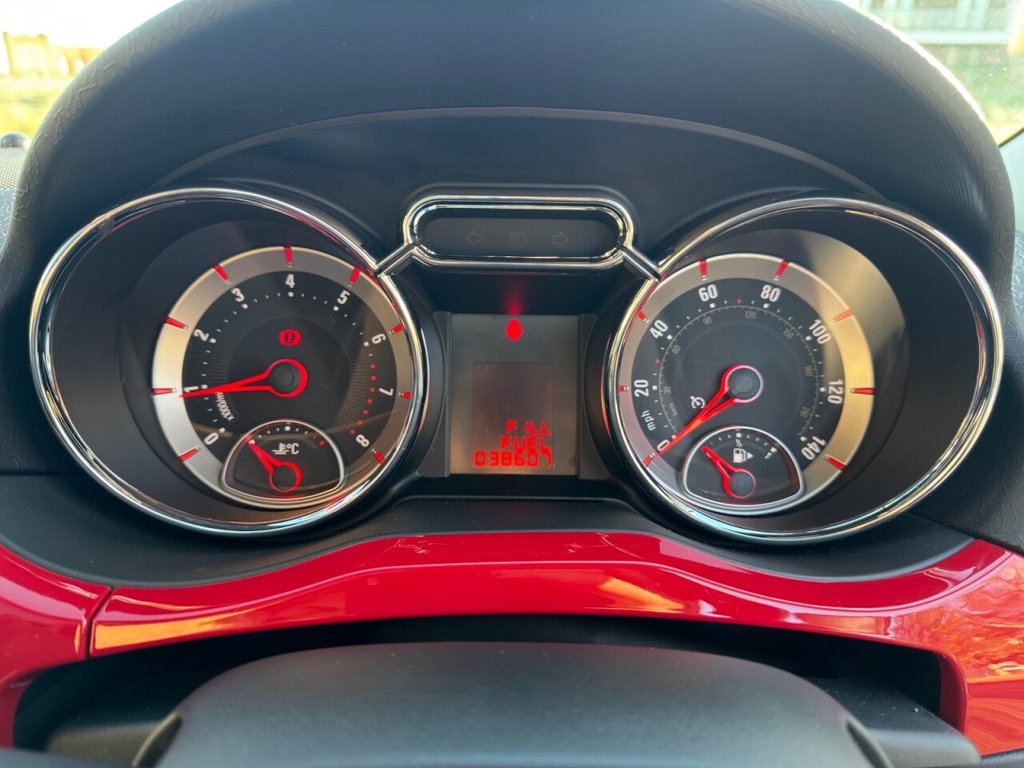 Used Vauxhall ADAM 2013 for sale - 76642879: Photo 21