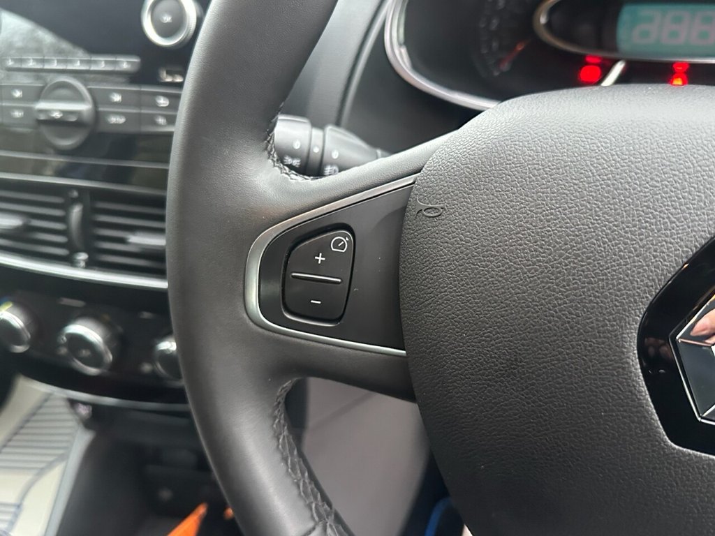 Used Renault Clio 2019 for sale - 77038049: Photo 23