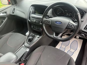 Used Ford Focus 2017 for sale - 79842912: Photo