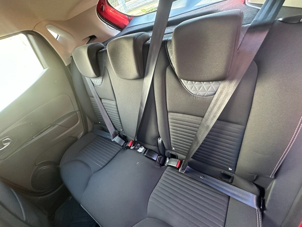 Used Renault Clio 2014 for sale - 76686665: Photo 29