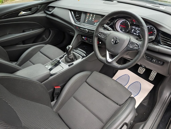 Used Vauxhall Insignia 2019 for sale - 76210835: Photo 4