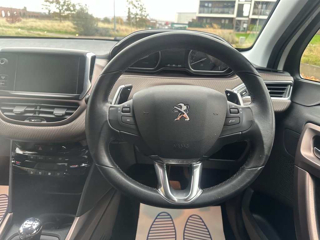 Used Peugeot 2008 2014 for sale - 76454312: Photo 17