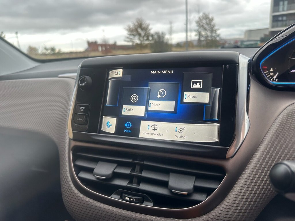 Used Peugeot 2008 2014 for sale - 76454312: Photo 21