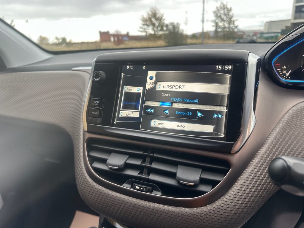 Used Peugeot 2008 2014 for sale - 76454312: Photo 26